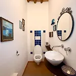 With Pool In The Tuscan Hills Βίλα