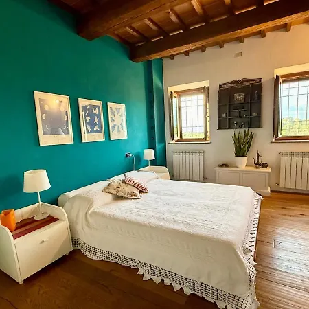With Pool In The Tuscan Hills * Santo Stefano A Tizzano